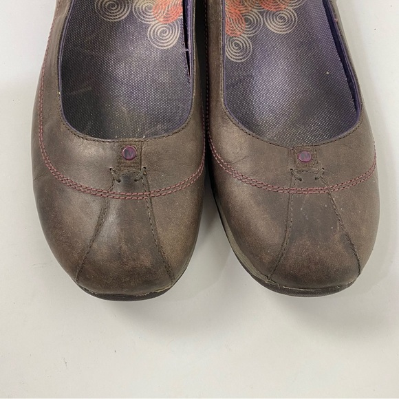 Merrell Ortholite brown leather slip on flats - Picture 2 of 6